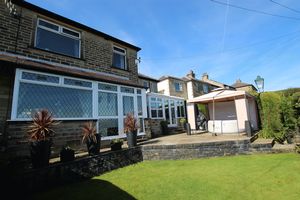 EXTENDED 4 BED SEMI- click for photo gallery